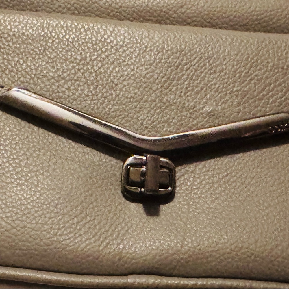 Botkier New York Valentina Mini Camera/Crossbody Bag - Picture 3 of 10